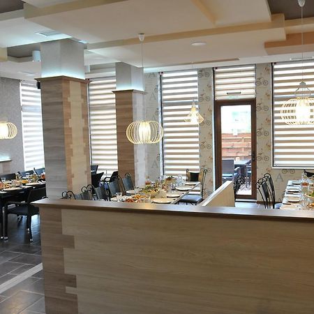 Diva Hotel ブラゴエヴグラト エクステリア 写真