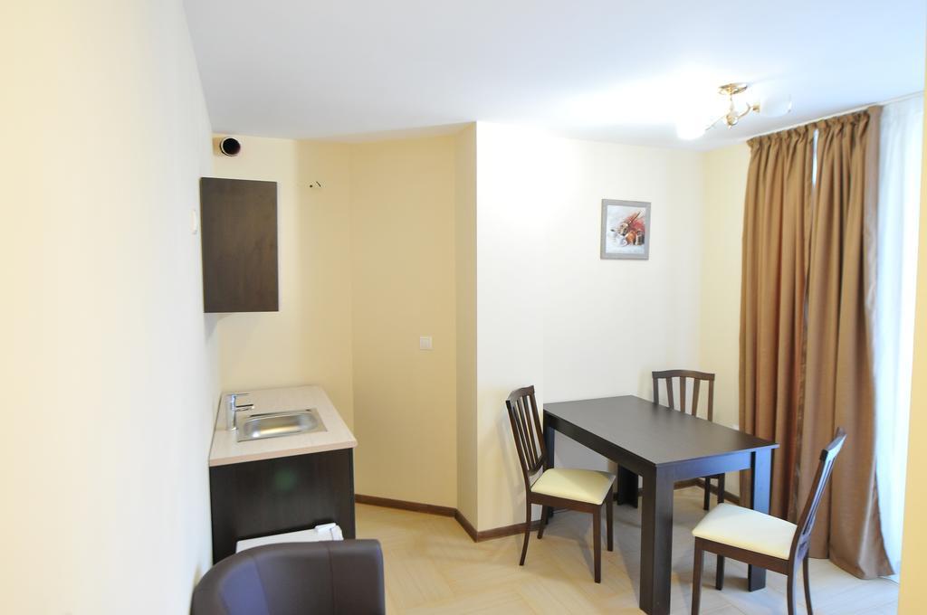 Diva Hotel ブラゴエヴグラト 部屋 写真