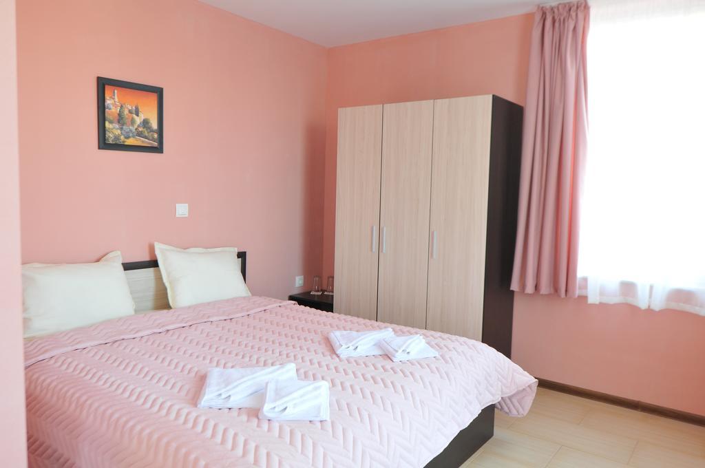 Diva Hotel ブラゴエヴグラト 部屋 写真